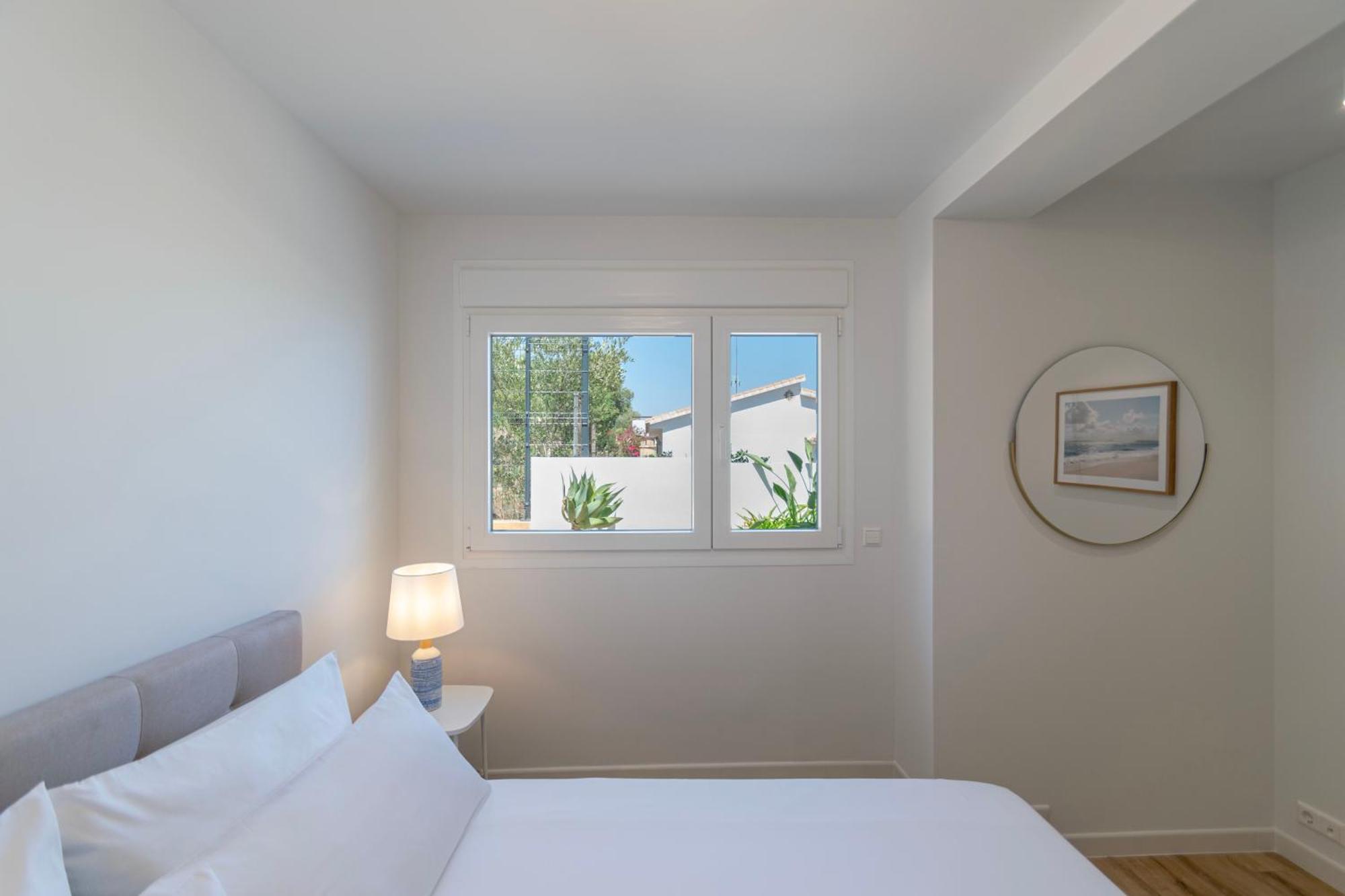 Happyplace - With Panoramic Sea View Heated Infinity Saltwater Pool *
