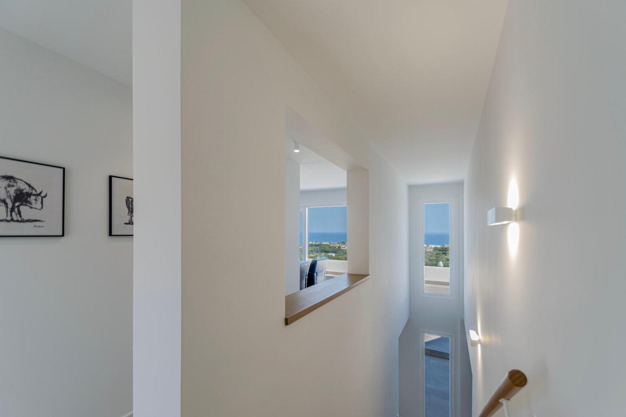 Happyplace - With Panoramic Sea View Heated Infinity Saltwater Pool Villa