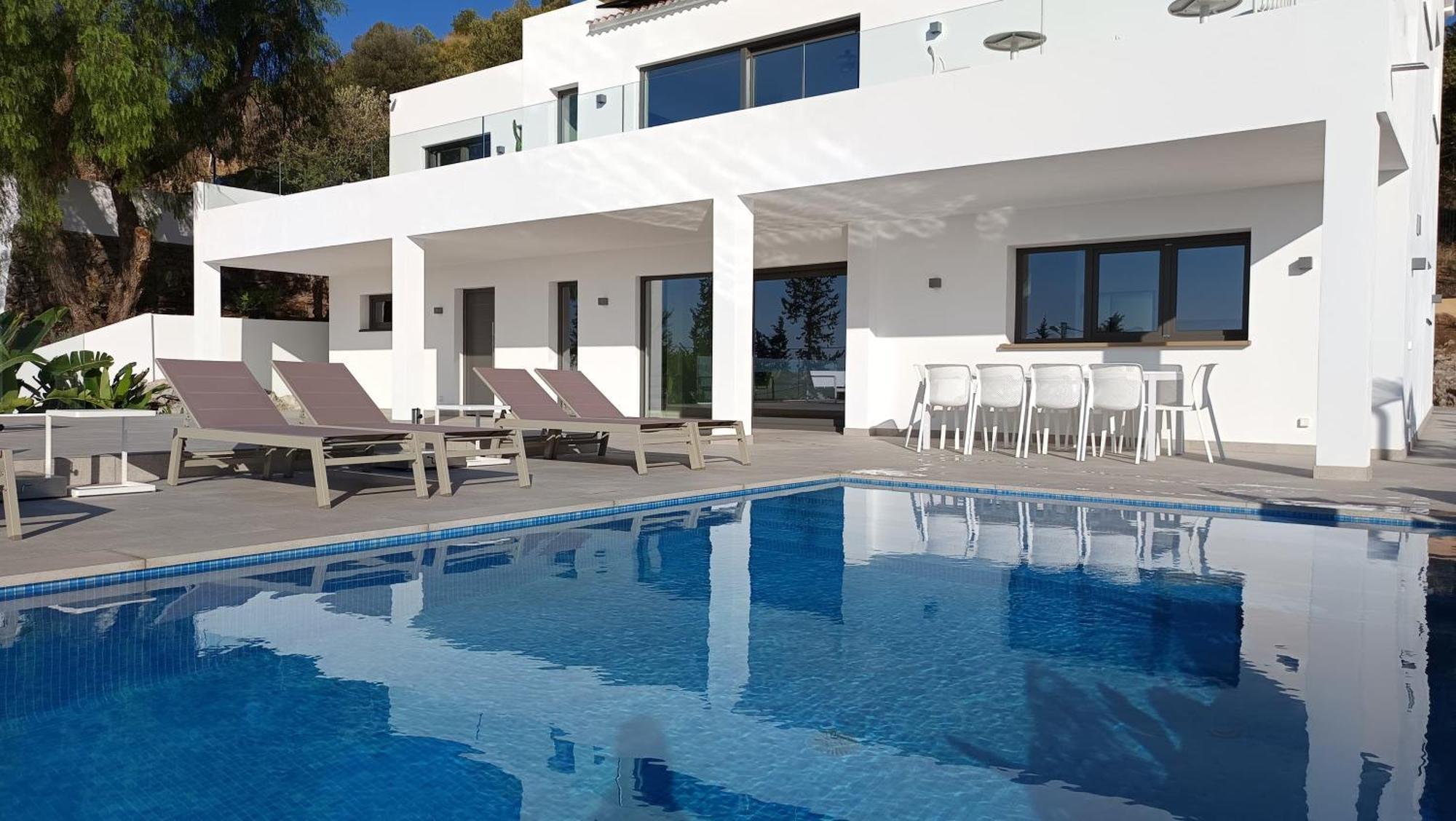 Happyplace - With Panoramic Sea View Heated Infinity Saltwater Pool * Málaga