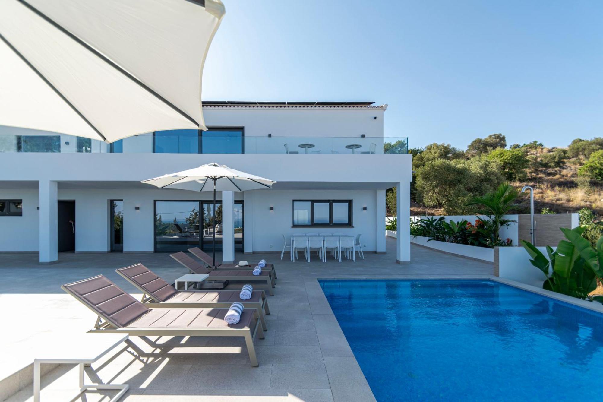 Happyplace - With Panoramic Sea View Heated Infinity Saltwater Pool * Málaga